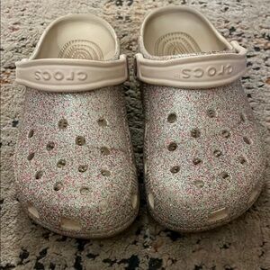 Glitter Crocs W7
